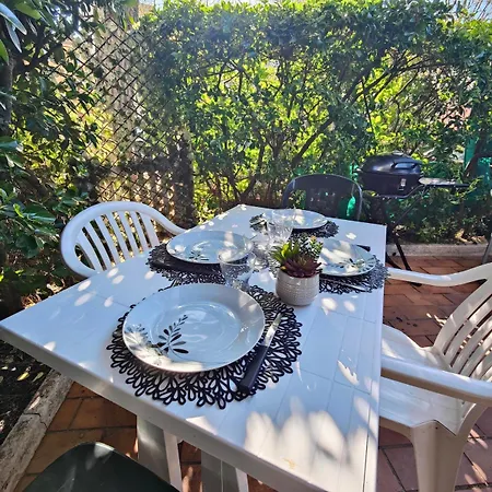 Апартаменты Cap D 4pers 1bb Rdc Calme Clim Terrasse Bbq Агд