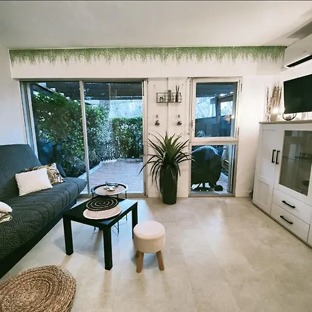 Cap D 4pers 1bb Rdc Calme Clim Terrasse Bbq Апартаменты *